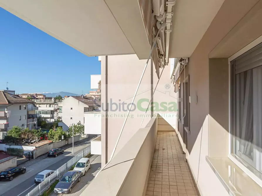 Immagine 16 di Appartamento in vendita  in Via Maestri Del Lavoro a Chieti