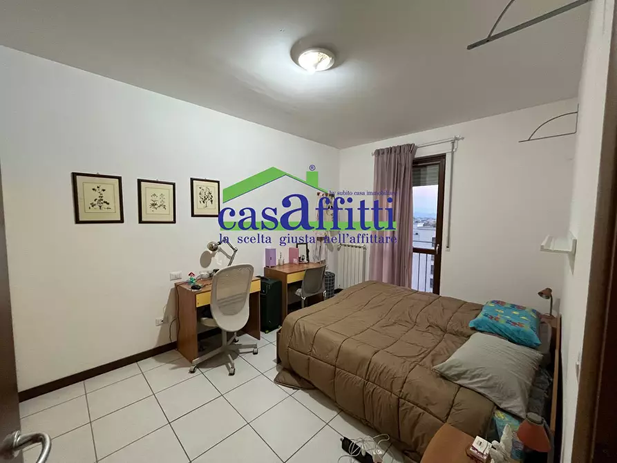 Immagine 8 di Appartamento in vendita  in Via Papa Giovanni Paolo II a Chieti