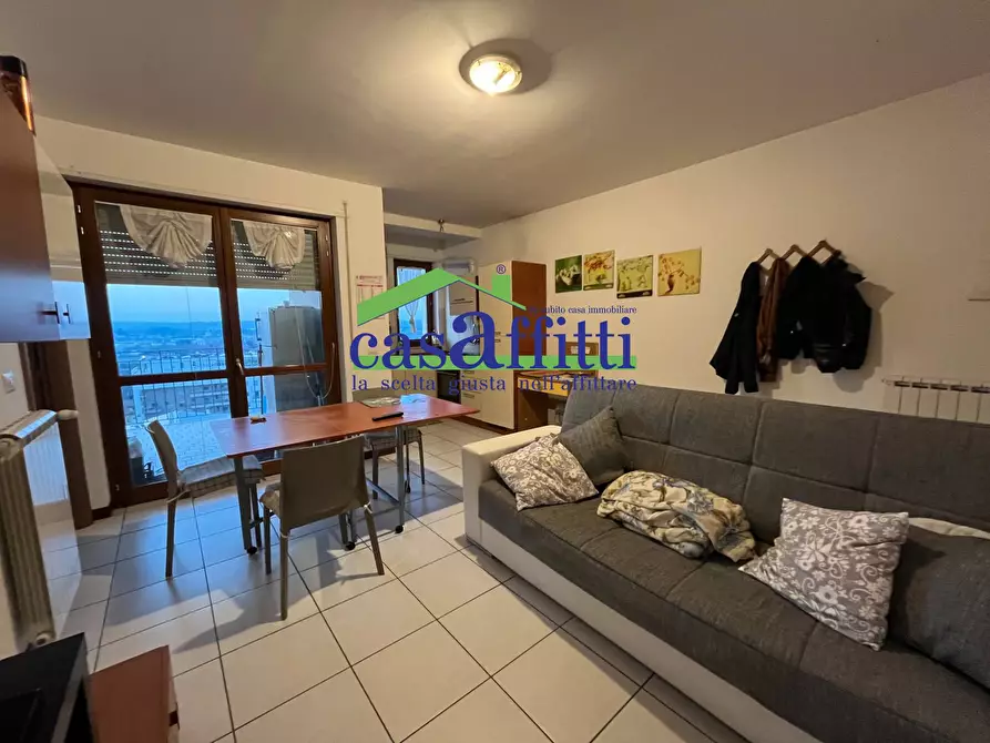 Immagine 1 di Appartamento in vendita  in Via Papa Giovanni Paolo II a Chieti