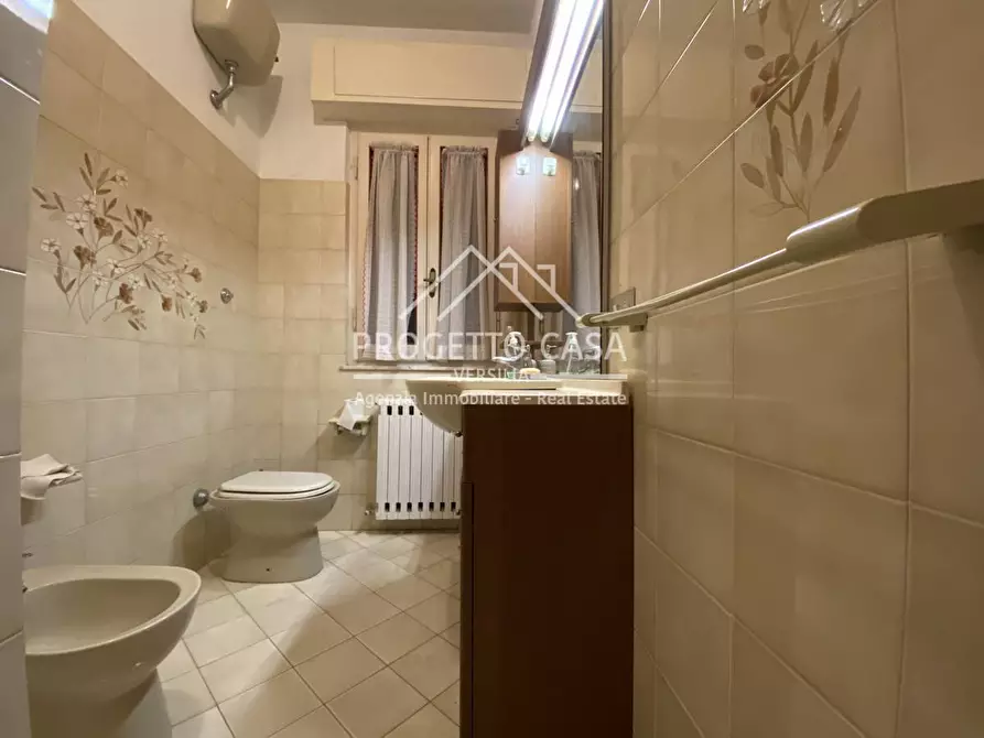 Immagine 21 di Appartamento in affitto  in Via Margherita Hack a Camaiore