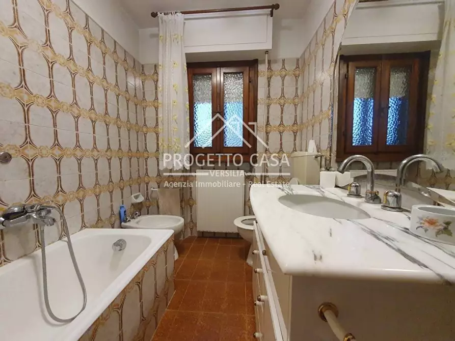 Immagine 5 di Casa indipendente in vendita  in VIA ADONE DEL CIMA a Viareggio