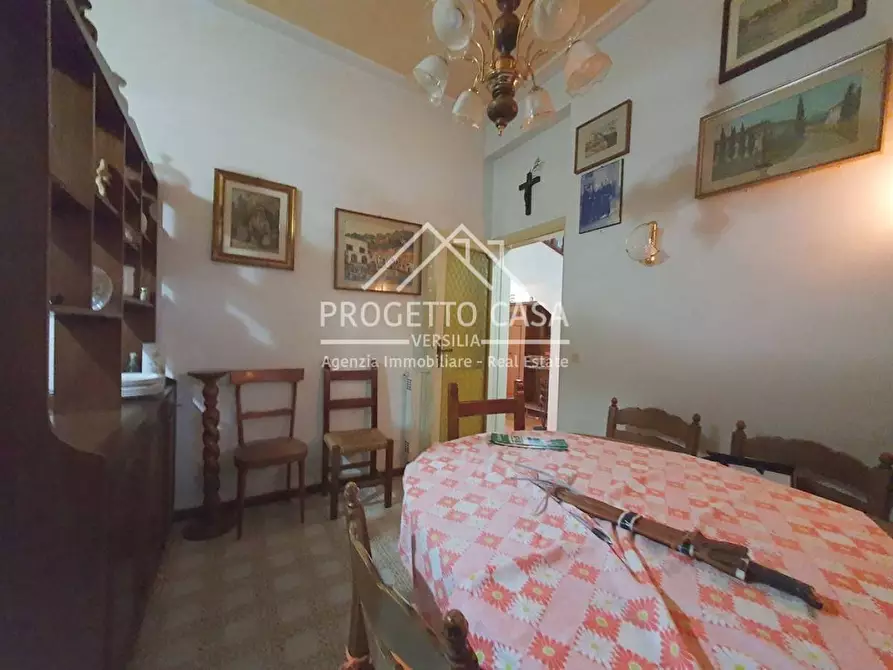 Immagine 14 di Casa indipendente in vendita  in VIA ADONE DEL CIMA a Viareggio