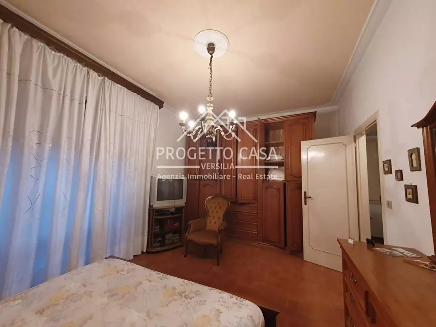 Immagine 20 di Casa indipendente in vendita  in VIA ADONE DEL CIMA a Viareggio