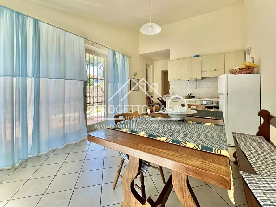 Immagine 9 di Casa indipendente in vendita  in via chini a Camaiore