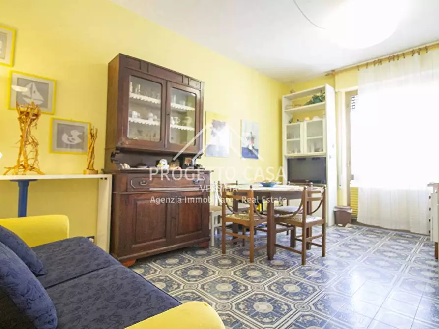 Immagine 2 di Appartamento in affitto  in VIA DELLE GINESTRE a Camaiore