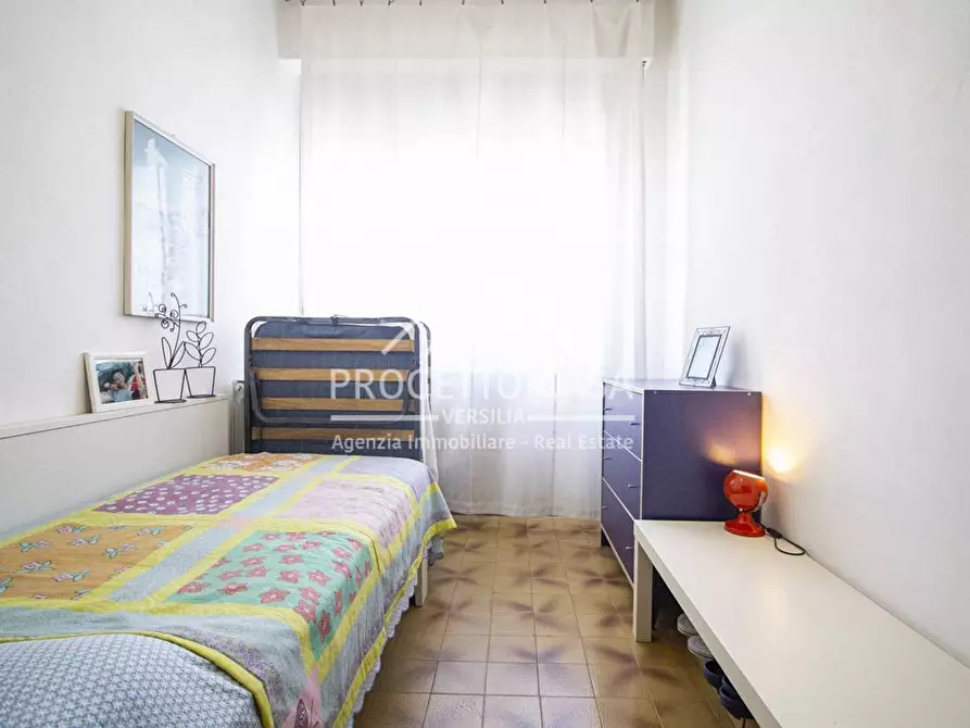 Immagine 13 di Appartamento in affitto  in VIA DELLE GINESTRE a Camaiore