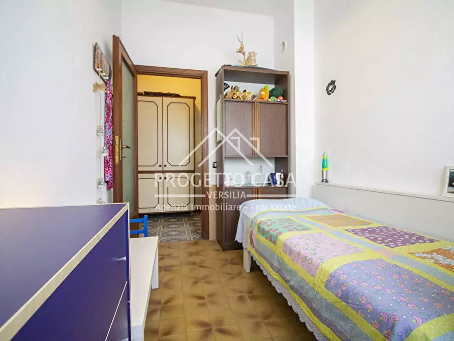 Immagine 15 di Appartamento in affitto  in VIA DELLE GINESTRE a Camaiore