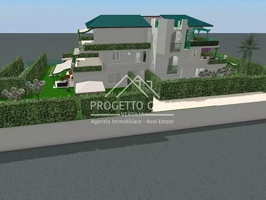 Immagine 29 di Appartamento in vendita  in VIA GENOVA a Viareggio