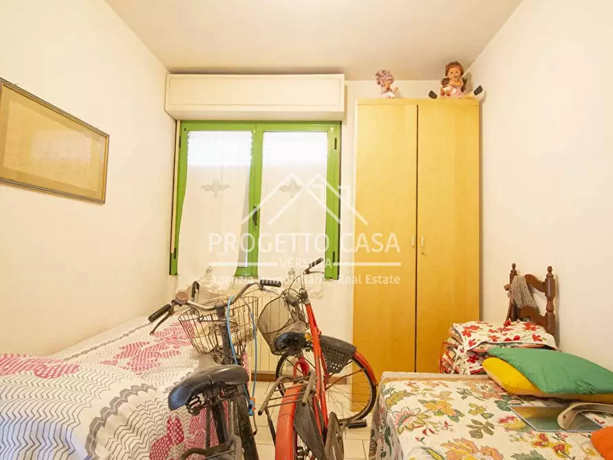 Immagine 7 di Appartamento in vendita  in via genova a Viareggio