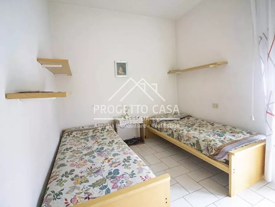 Immagine 13 di Appartamento in vendita  in via genova a Viareggio