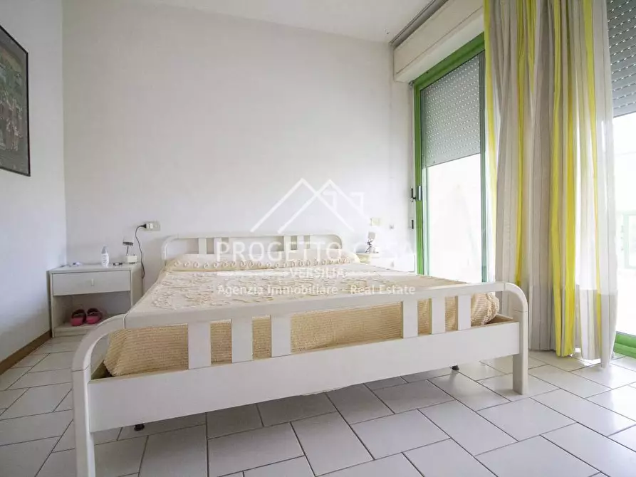 Immagine 20 di Appartamento in vendita  in via genova a Viareggio