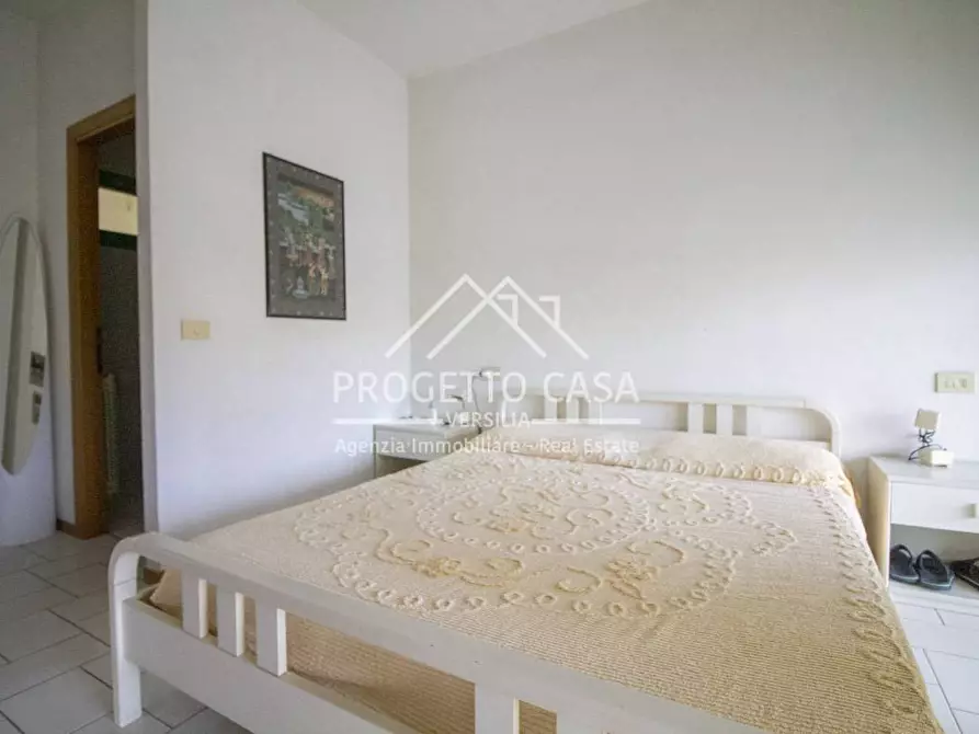 Immagine 21 di Appartamento in vendita  in via genova a Viareggio