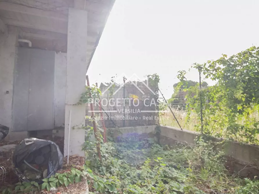 Immagine 23 di Casa indipendente in vendita  in via aurelia sud a Viareggio