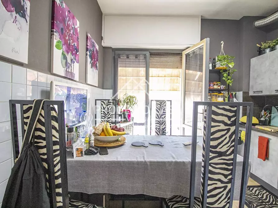 Immagine 6 di Appartamento in vendita  in via della mimosa a Viareggio