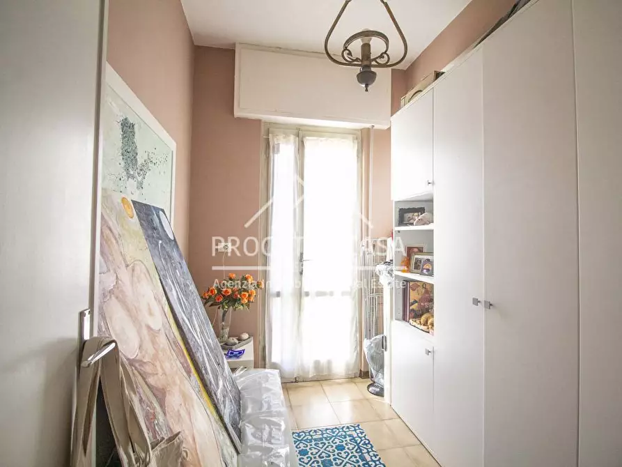 Immagine 18 di Appartamento in vendita  in via della mimosa a Viareggio