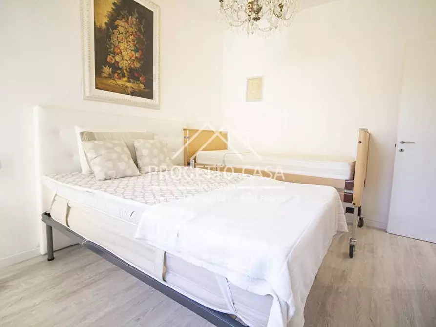 Immagine 20 di Appartamento in vendita  in VIA SAN MARTINO TORRE DEL LAGO a Viareggio