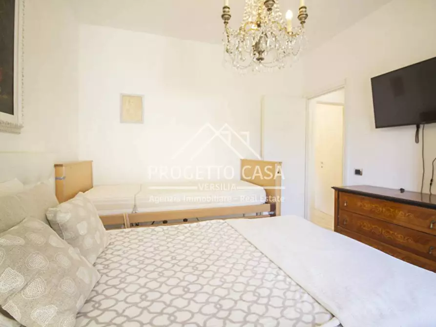 Immagine 21 di Appartamento in vendita  in VIA SAN MARTINO TORRE DEL LAGO a Viareggio