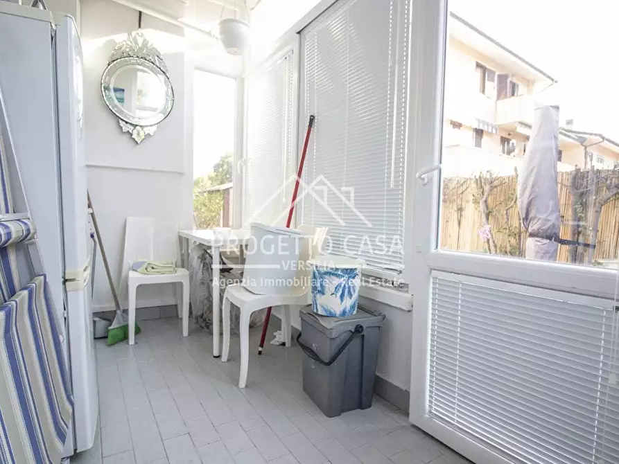 Immagine 30 di Appartamento in vendita  in VIA SAN MARTINO TORRE DEL LAGO a Viareggio