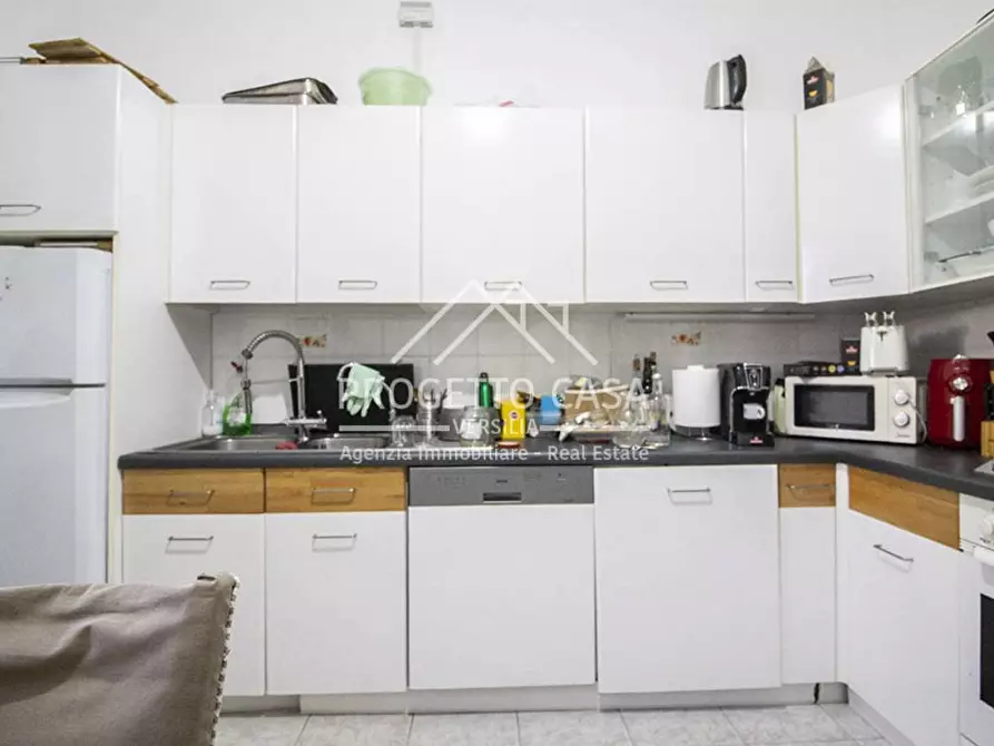 Immagine 8 di Casa indipendente in vendita  in via chini a Camaiore