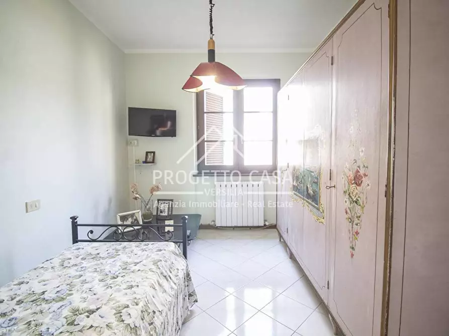 Immagine 27 di Appartamento in vendita  in VIA DON ENRICO TAZZOLI a Camaiore