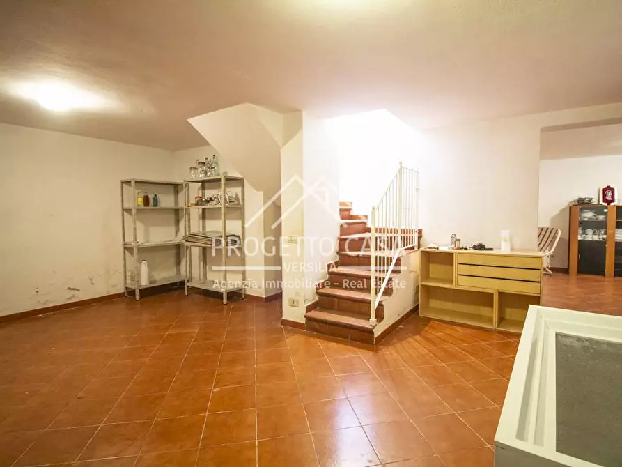 Immagine 30 di Appartamento in vendita  in VIA DON ENRICO TAZZOLI a Camaiore