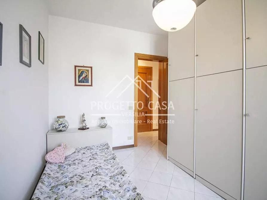 Immagine 29 di Appartamento in vendita  in VIA EUCLIDE a Camaiore