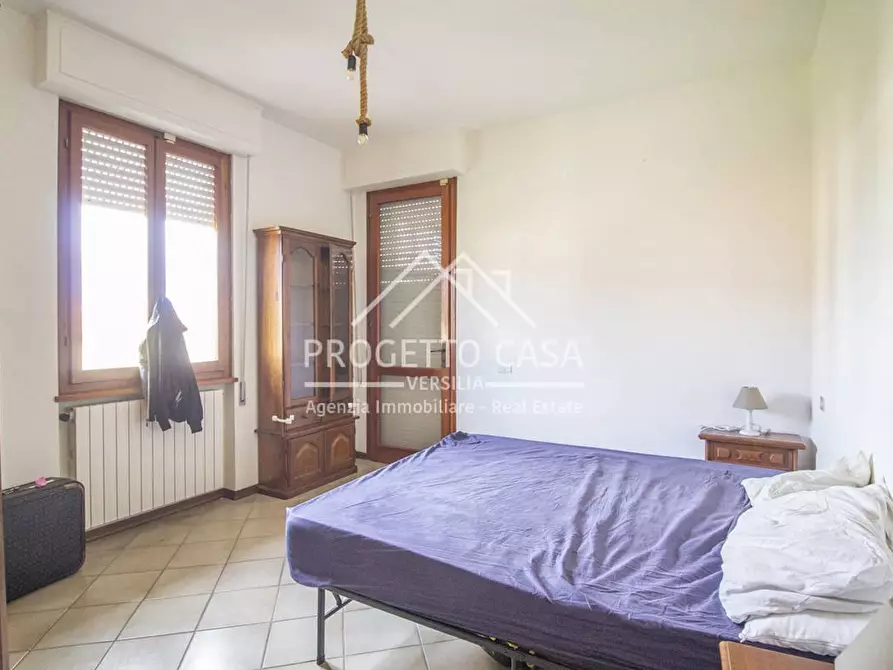 Immagine 16 di Casa indipendente in vendita  in VIA ASMARA a Pietrasanta