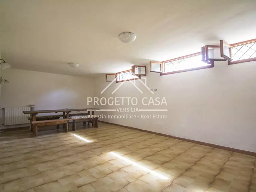 Immagine 29 di Casa indipendente in vendita  in VIA ASMARA a Pietrasanta