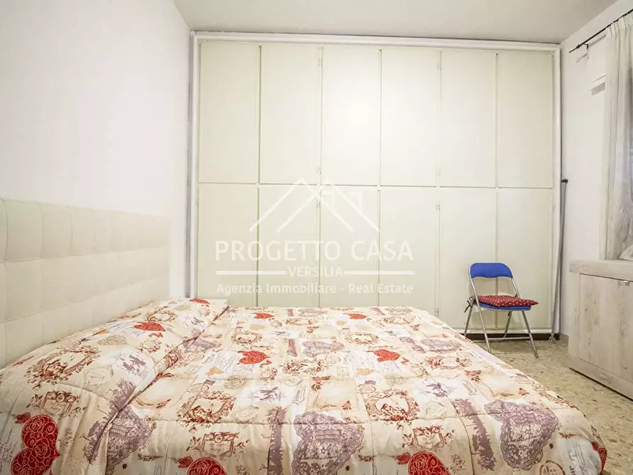 Immagine 15 di Casa indipendente in vendita  in VIA DELLA PACE a Camaiore