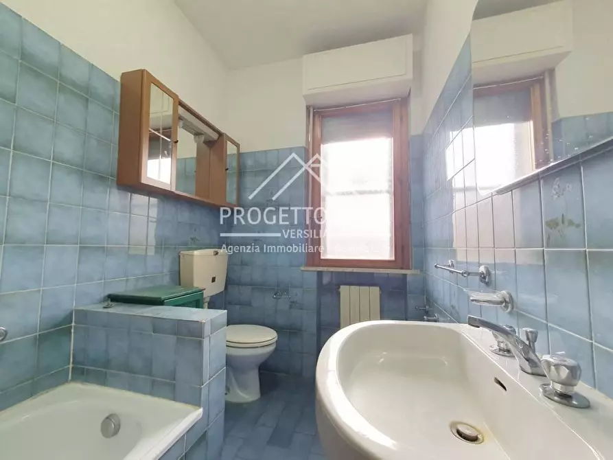 Immagine 24 di Casa indipendente in vendita  in VIA SAN MARTINO a Viareggio