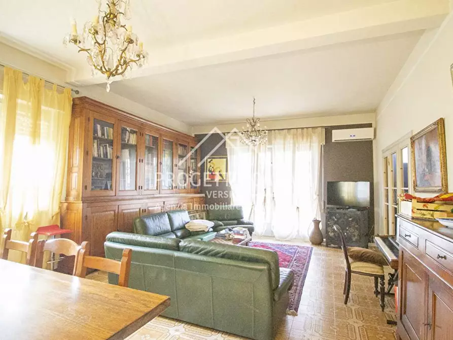 Immagine 7 di Casa indipendente in vendita  in VIA DE AMBRIS a Viareggio