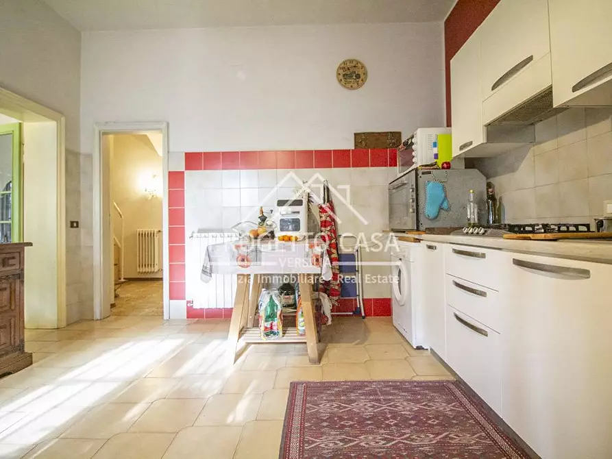 Immagine 10 di Casa indipendente in vendita  in VIA DE AMBRIS a Viareggio