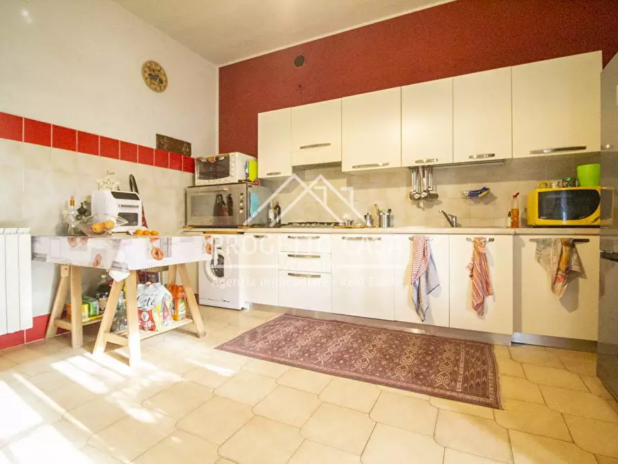 Immagine 11 di Casa indipendente in vendita  in VIA DE AMBRIS a Viareggio