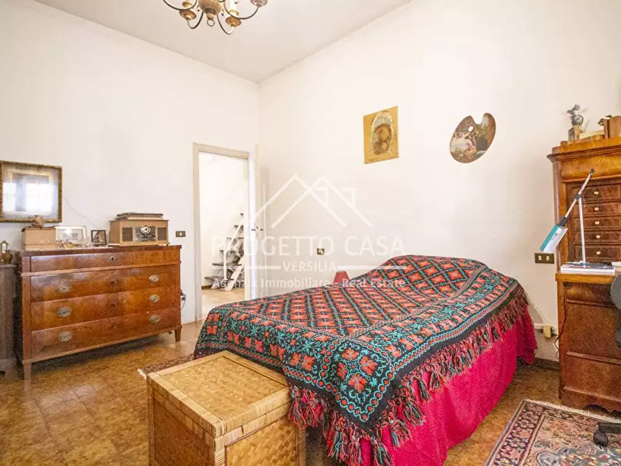 Immagine 21 di Casa indipendente in vendita  in VIA DE AMBRIS a Viareggio