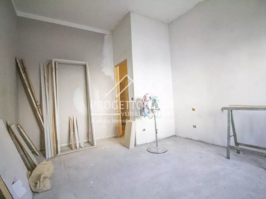 Immagine 25 di Casa indipendente in vendita  in VIA DE AMBRIS a Viareggio