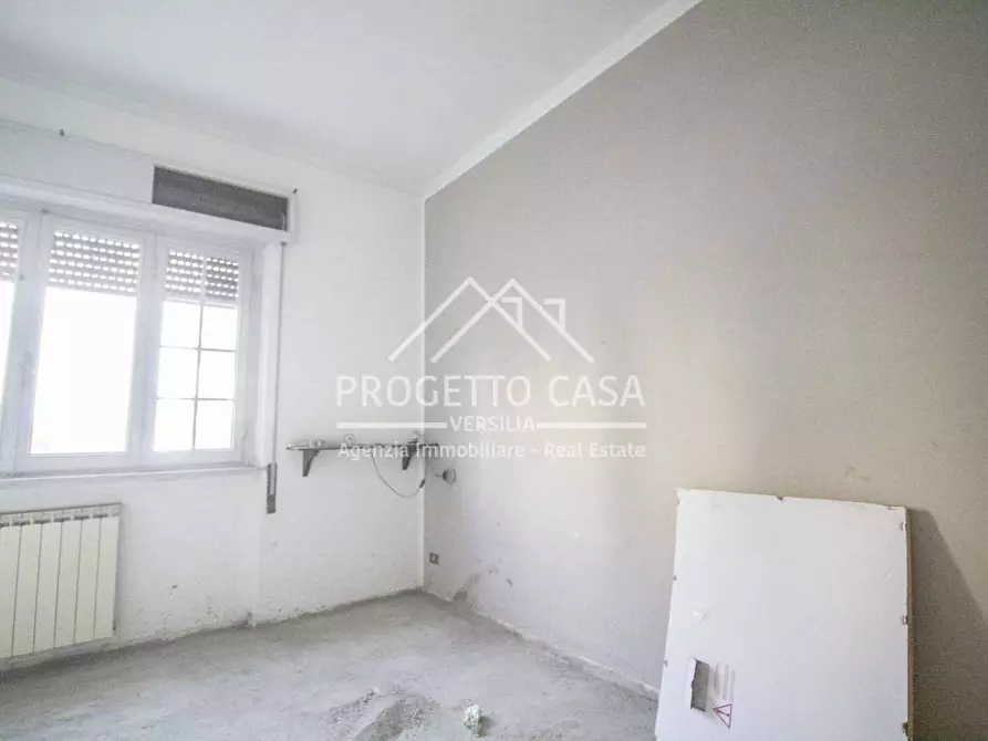 Immagine 27 di Casa indipendente in vendita  in VIA DE AMBRIS a Viareggio