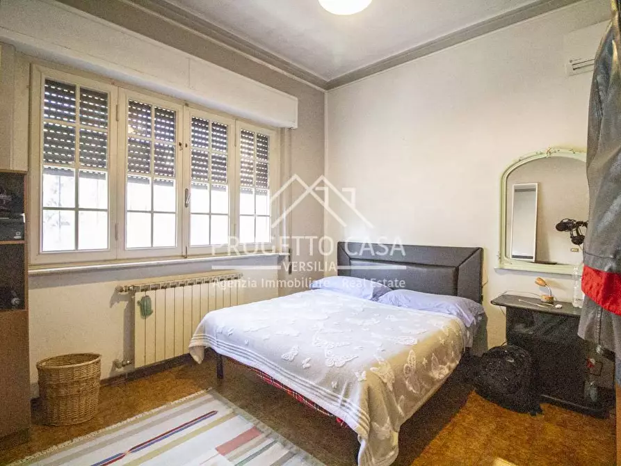 Immagine 29 di Casa indipendente in vendita  in VIA DE AMBRIS a Viareggio