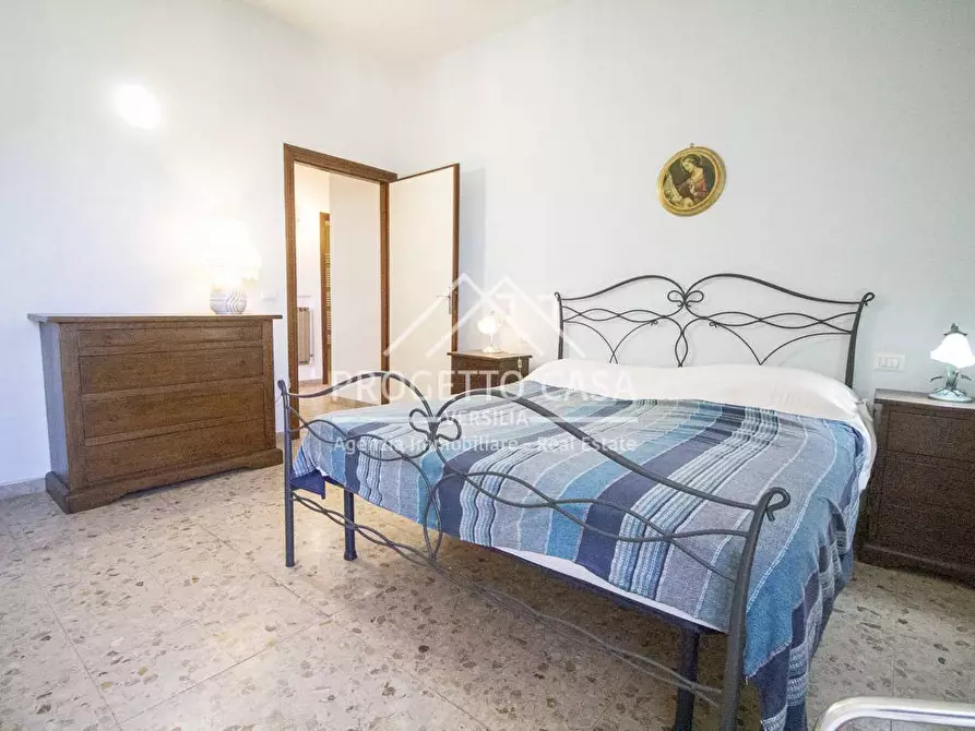 Immagine 25 di Appartamento in vendita  in VIA GIACOMO LEOPARDI LIDO DI CAMAIORE a Camaiore