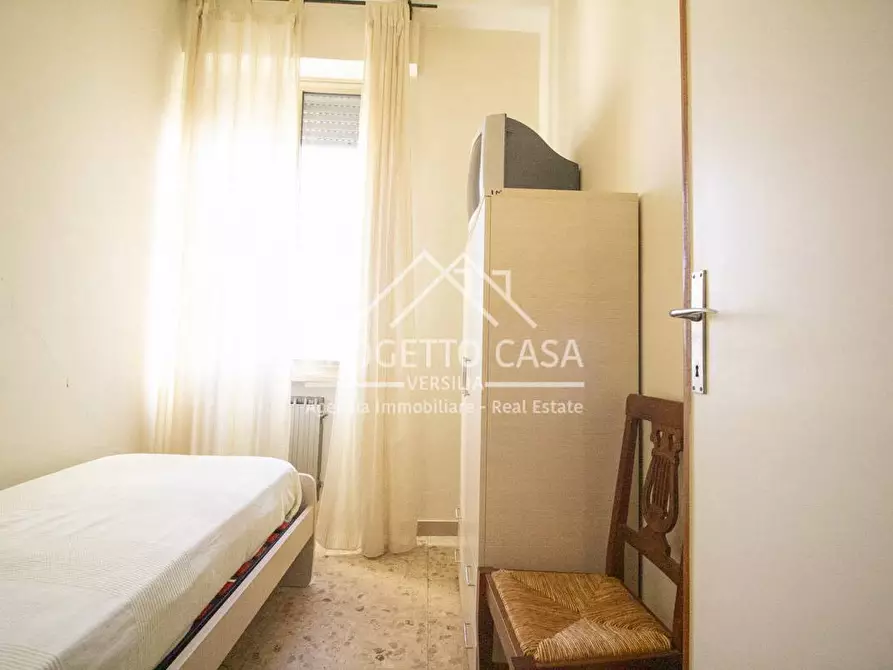 Immagine 27 di Appartamento in vendita  in VIA GIACOMO LEOPARDI LIDO DI CAMAIORE a Camaiore