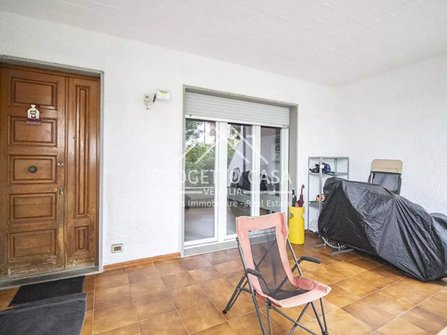 Immagine 2 di Casa indipendente in vendita  in VIA SONNINO a Viareggio