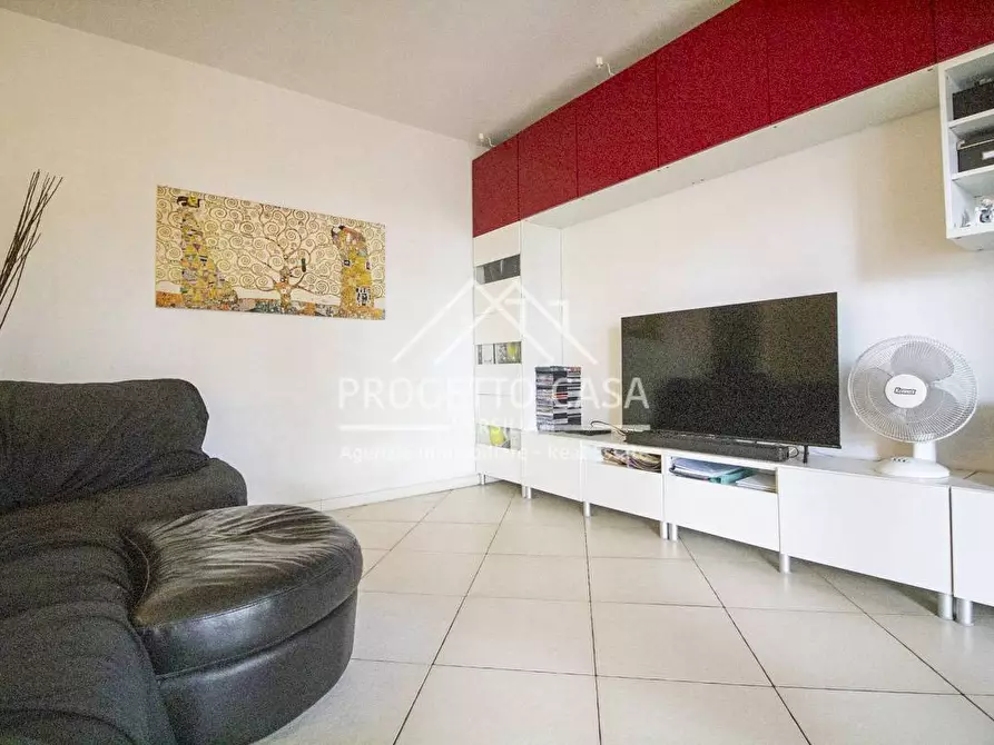 Immagine 6 di Casa indipendente in vendita  in VIA SONNINO a Viareggio