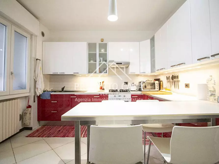 Immagine 10 di Casa indipendente in vendita  in VIA SONNINO a Viareggio