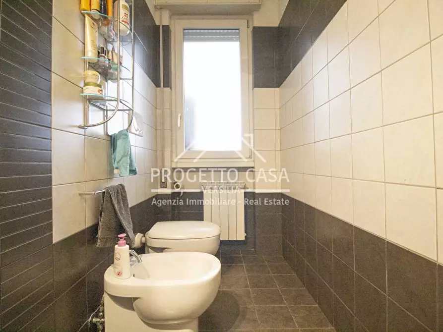 Immagine 16 di Casa indipendente in vendita  in VIA SONNINO a Viareggio