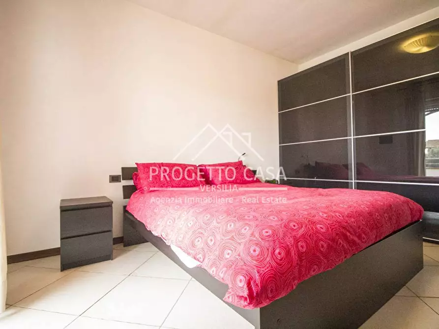 Immagine 22 di Casa indipendente in vendita  in VIA SONNINO a Viareggio