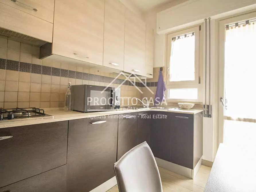 Immagine 9 di Appartamento in vendita  in VIA VERDI TORRE DEL LAGO a Viareggio