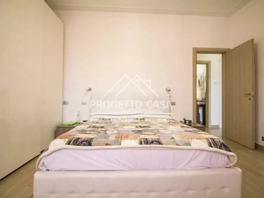 Immagine 14 di Appartamento in vendita  in VIA VERDI TORRE DEL LAGO a Viareggio