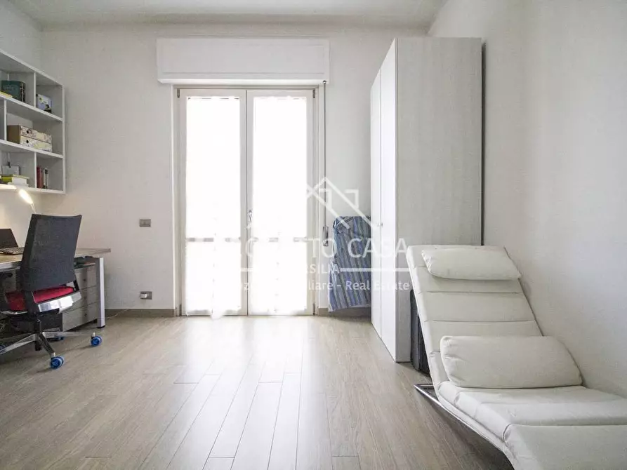 Immagine 18 di Appartamento in vendita  in VIA VERDI TORRE DEL LAGO a Viareggio