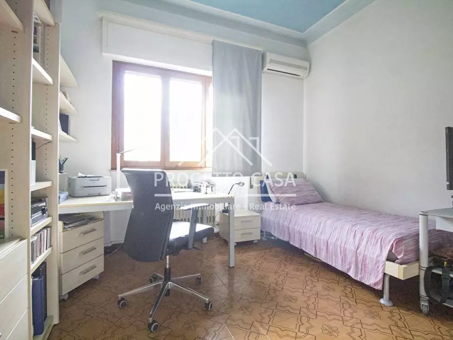 Immagine 16 di Appartamento in vendita  in VIA galileo galilei a Viareggio