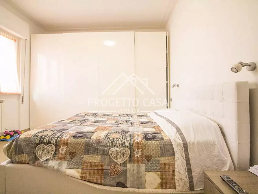 Immagine 6 di Casa indipendente in vendita  in via pardini a Viareggio