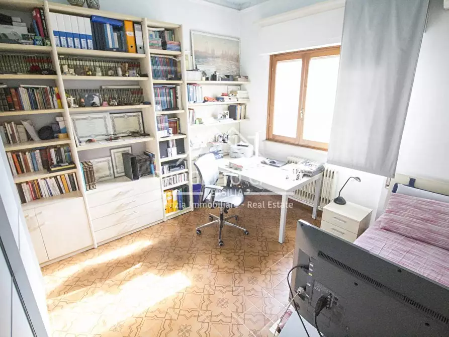 Immagine 21 di Casa indipendente in vendita  in via pardini a Viareggio